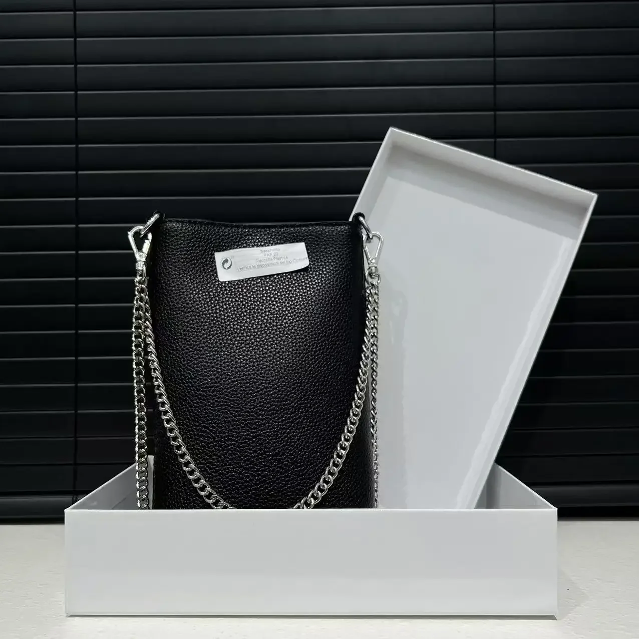 Ladies' fashionable light luxu - Interior Design Youtube review and price
